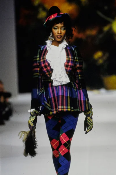 Look 70